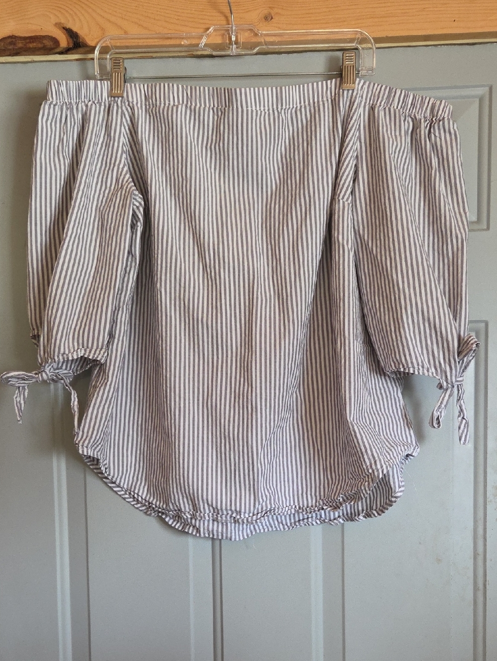 Off The Shoulder Seersucker Top